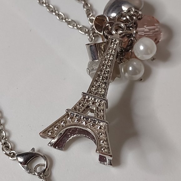 Long 32 Inch Necklace With Eiffel Tower, Plastic Beads, Heart, And Bow - Picture 7 of 10